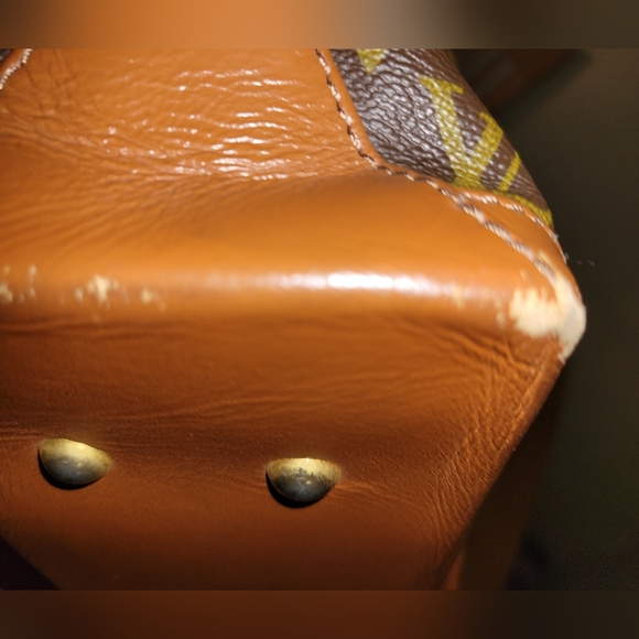 LV Vintage Monogram Sac Weekend PM Tote Bag - Picture 9 of 15